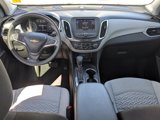 Used 2023 Chevrolet Equinox LS image 2