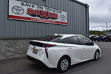 Used 2016 Toyota Prius Two image 5