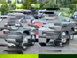 Used 2022 Ford Escape SE image 3