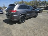 Used 2015 Jeep Grand Cherokee Altitude image 2