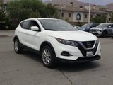 Used 2022 Nissan Rogue Sport S image 2