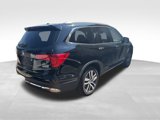 Used 2017 Honda Pilot Touring image 3