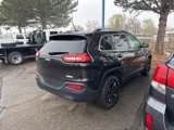 Used 2016 Jeep Cherokee Latitude image 6