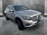 Used 2019 Mercedes-Benz GLC 300 4MATIC image 3
