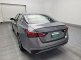 Used 2023 Nissan Altima 2.5 SV image 5