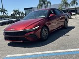 Used 2024 Hyundai Elantra Blue image 2
