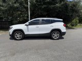 Used 2021 GMC Terrain SLE w/ Driver Convenience Package image 2