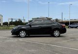 Used 2017 Toyota Corolla LE image 3