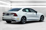 Certified 2022 Volvo S60 T8 R-Design Expression image 4