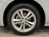 Used 2017 Chevrolet Cruze LT image 2