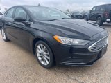 Used 2017 Ford Fusion SE image 5