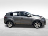 Used 2018 Kia Sportage LX image 3