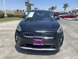 Used 2022 Kia Niro LX image 3