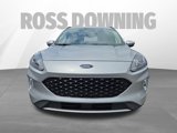 Used 2020 Ford Escape SEL image 2