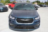 New 2025 Chrysler Pacifica Select image 2