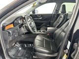 Used 2022 Lincoln Corsair Reserve w/ Equipment Group 201A image 6