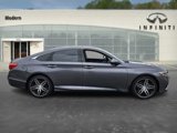 Used 2022 Honda Accord Touring image 3