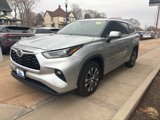 Used 2022 Toyota Highlander XLE image 4