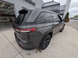 Used 2023 Jeep Grand Cherokee Altitude image 5