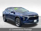 Used 2024 Chevrolet Trax LT w/ Sunroof Package image 3