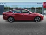 Used 2019 Nissan Altima 2.5 Platinum image 4