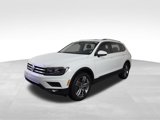 Used 2019 Volkswagen Tiguan SEL Premium image 2