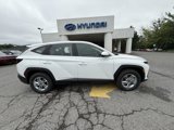 New 2025 Hyundai Tucson SE image 2