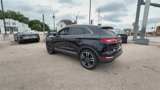 Used 2018 Lincoln MKC Reserve w/ Lincoln MKC Climate Package image 6