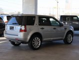 Used 2011 Land Rover LR2 HSE image 5