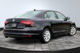 Used 2017 Volkswagen Jetta SE image 2