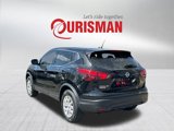 Used 2019 Nissan Rogue Sport S image 4