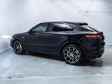 Used 2021 Porsche Cayenne Turbo S image 2
