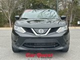 Used 2019 Nissan Rogue Sport S image 2