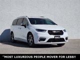 New 2025 Chrysler Pacifica Pinnacle w/ Trailer Tow Group image 2