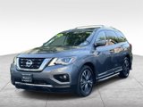 Used 2020 Nissan Pathfinder Platinum image 2