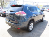 Used 2016 Nissan Rogue SV w/ SV Moonroof Package image 3