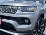 Used 2022 Jeep Compass Limited image 3