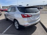 Used 2019 Chevrolet Equinox LT image 3