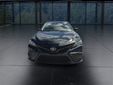 Used 2023 Toyota Camry SE image 3
