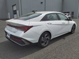 Used 2024 Hyundai Elantra Limited image 4