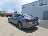Used 2022 Nissan Altima 2.5 SR image 3