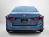 Used 2023 Nissan Altima 2.5 SV image 4