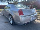 Used 2016 Chrysler 300 Limited image 3