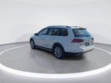 Used 2017 Volkswagen Golf Alltrack image 6