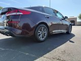 Used 2020 Kia Optima LX image 4