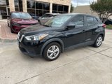 Used 2020 Nissan Kicks S image 2