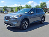 Used 2021 Nissan Rogue SV image 3