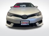Used 2018 Toyota Corolla iM image 2
