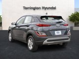 Used 2022 Hyundai Kona SE image 5