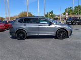 Certified 2021 Volkswagen Tiguan SE R-Line image 3